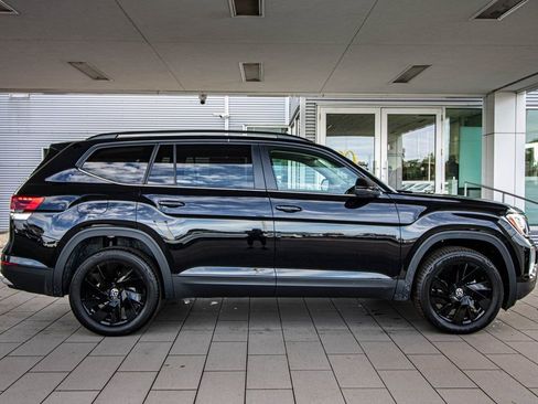 New 2026 Volkswagen Atlas SE image 20