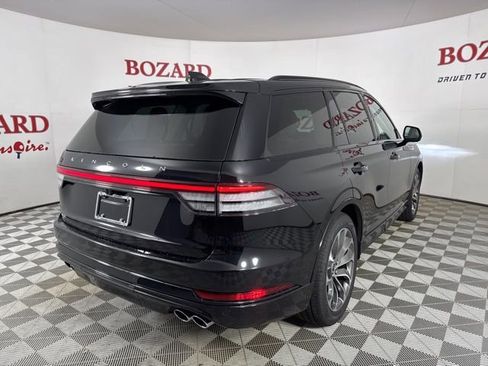 New 2025 Lincoln Aviator 2WD w/ Jet Appearance Package image 7