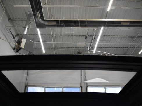 New 2026 BMW X7 M60i image 27