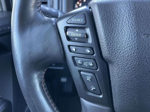 Used 2020 Nissan Titan PRO-4X w/ Pro-4x Convenience Package image 33