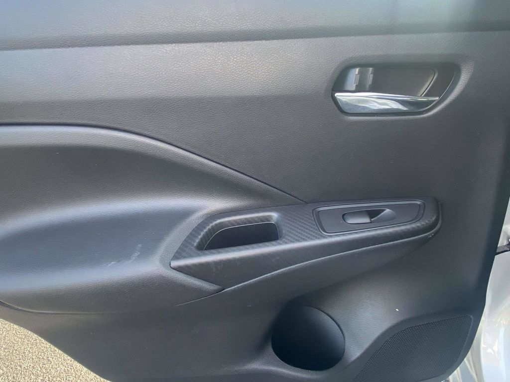 Used 2025 Nissan Versa SV FWD image 14