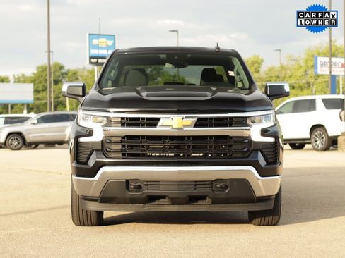 Used 2023 Chevrolet Silverado 1500 LT AWD/4WD image 2