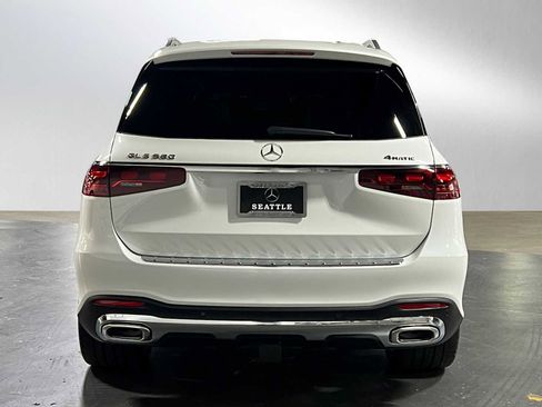 New 2025 Mercedes-Benz GLS 580 4MATIC image 4