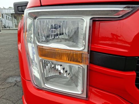 Used 2021 Ford F150 XL w/ STX Appearance Package image 9