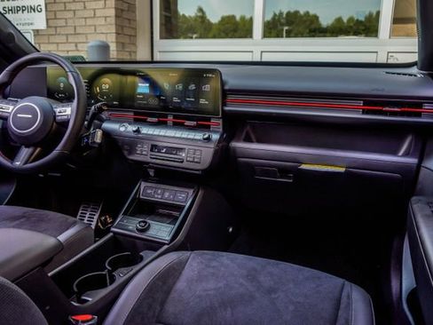 Used 2025 Hyundai Kona N Line S FWD image 18