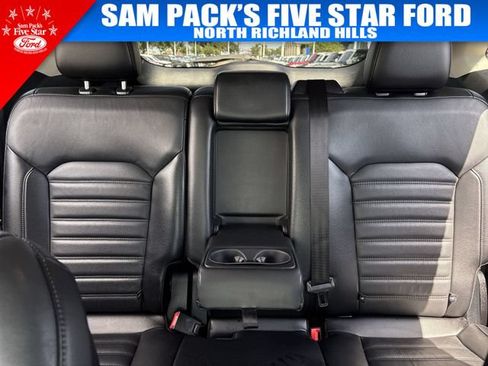 Used 2016 Ford Edge SEL w/ Equipment Group 201A FWD image 15