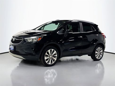 Used 2019 Buick Encore Preferred image 3