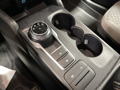 Used 2022 Ford Escape SE image 23