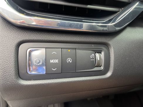 New 2026 GMC Acadia Elevation FWD image 13