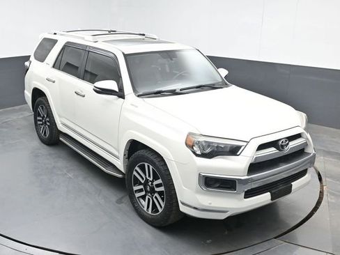 Used 2016 Toyota 4Runner Limited image 37