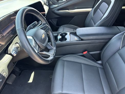 Used 2024 Chevrolet Blazer EV LT AWD/4WD image 26