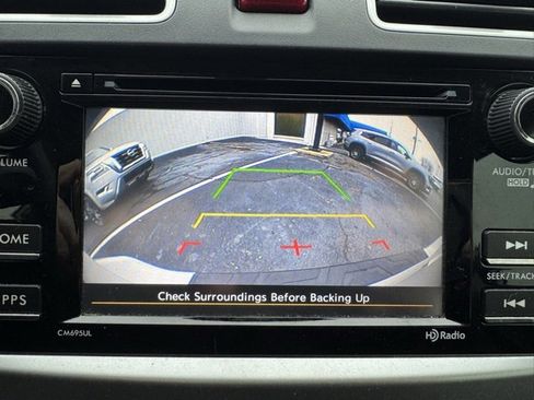 Used 2016 Subaru Crosstrek 2.0i Premium w/ Moonroof Package image 9