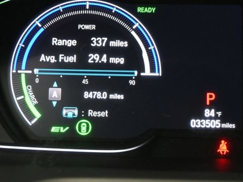 Used 2018 Honda Accord Touring image 16