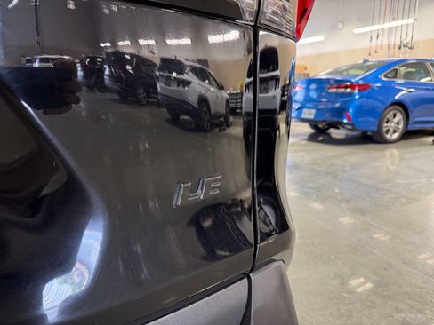 Used 2025 Toyota RAV4 LE FWD image 39