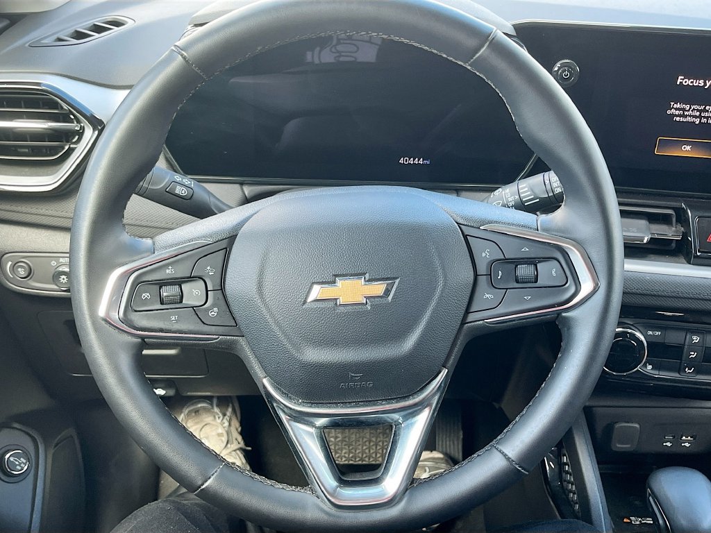 Used 2024 Chevrolet TrailBlazer LT w/ Convenience Package AWD/4WD image 11