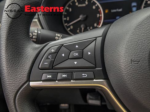 New 2026 Nissan Altima 2.5 SV FWD image 16