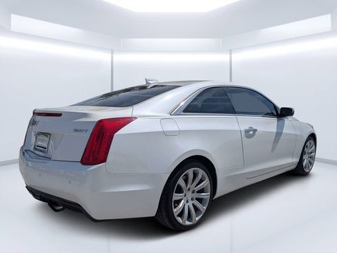 Used 2017 Cadillac ATS Luxury RWD image 3