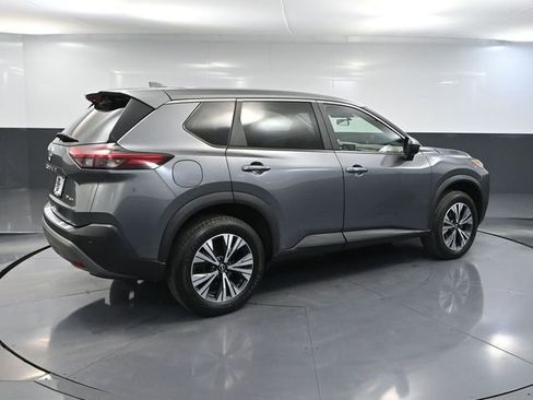 Used 2023 Nissan Rogue SV AWD/4WD image 5