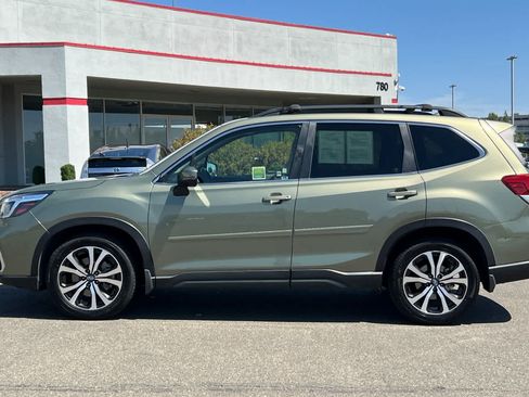 Used 2020 Subaru Forester Limited AWD/4WD image 9