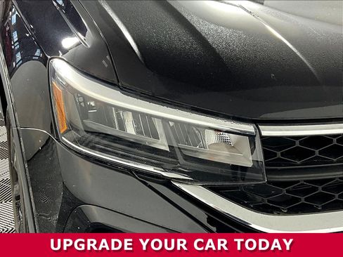 Used 2024 Volkswagen Taos SE FWD image 27