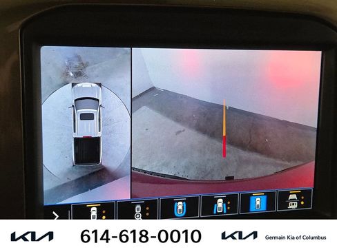 Used 2020 Chevrolet Silverado 1500 High Country w/ Technology Package image 34