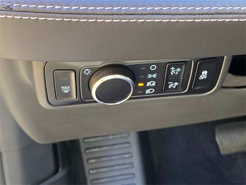 Used 2025 Ford Mustang Mach-E Select w/ Comfort Package Lite image 16