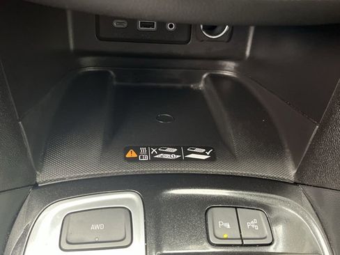 Certified 2024 Chevrolet Equinox Premier image 26