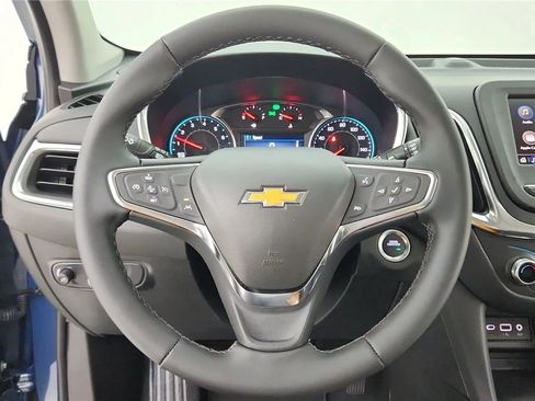 Used 2024 Chevrolet Equinox LT FWD image 41