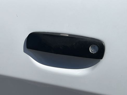 Used 2019 Dodge Challenger SRT Hellcat Redeye image 28