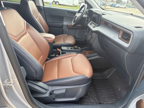 Used 2023 Ford Maverick Lariat w/ Lariat Luxury Package image 38