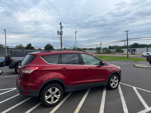 Used 2016 Ford Escape SE w/ Equipment Group 201A AWD/4WD image 6