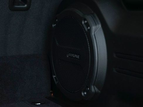 Used 2024 Jeep Wrangler High Altitude image 12