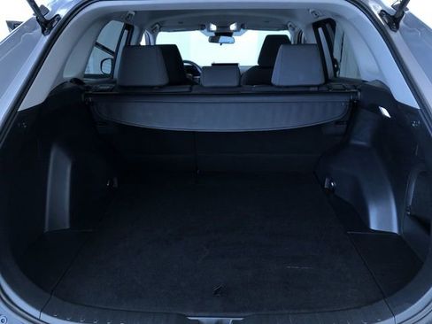 Used 2025 Toyota RAV4 XLE image 31