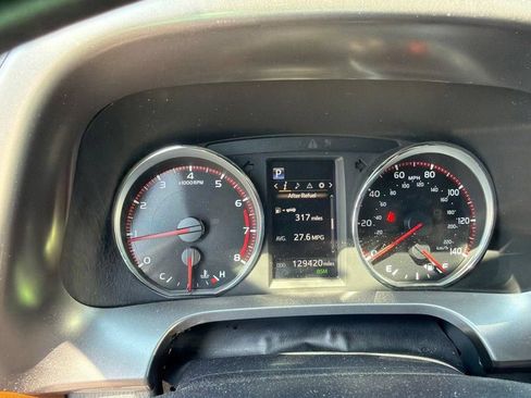 Used 2016 Toyota RAV4 SE FWD image 4