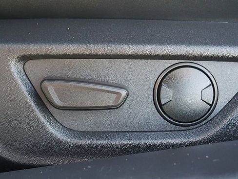 Used 2024 Ford Mustang GT Premium image 13