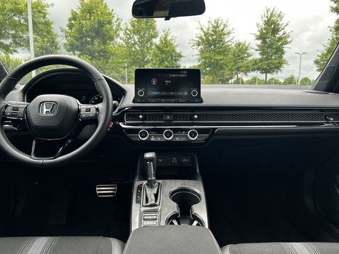 Certified 2024 Honda Civic Sport image 29