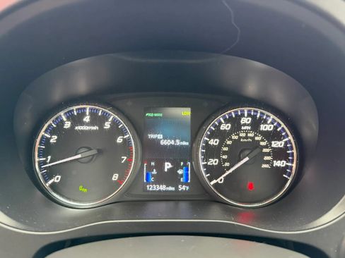 Used 2020 Mitsubishi Outlander SE FWD image 20