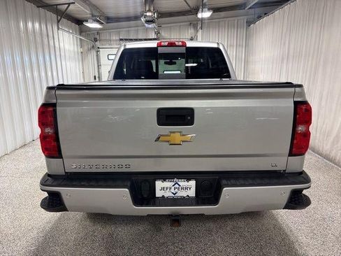 Used 2018 Chevrolet Silverado 1500 LT w/ All Star Edition image 29