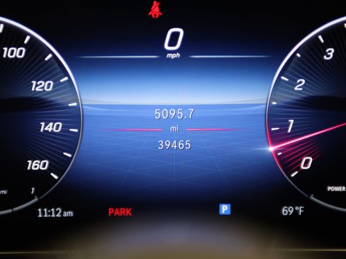 Used 2023 Mercedes-Benz GLC 300 4MATIC image 21
