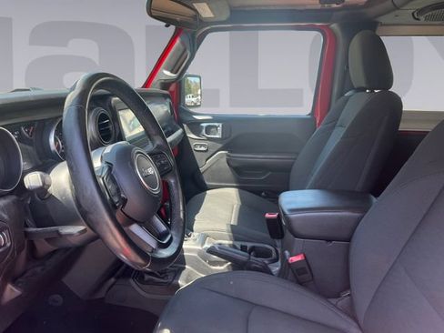 Used 2019 Jeep Wrangler Sport AWD/4WD image 10
