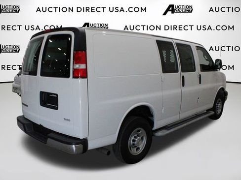 Used 2023 Chevrolet Express 2500 w/ Driver Convenience Package image 29