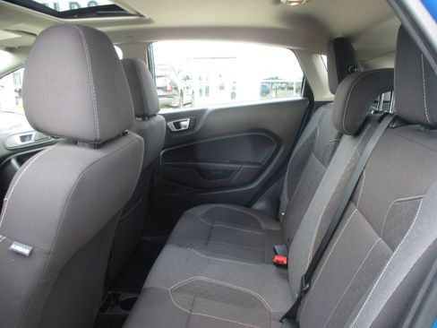 Used 2014 Ford Fiesta SE w/ Equipment Group 201A FWD image 24