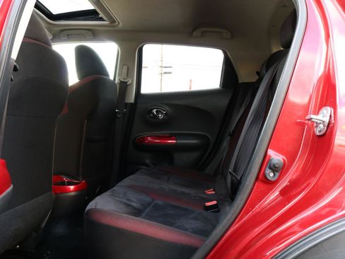 Used 2015 Nissan Juke SV w/ Cold Weather Package image 31