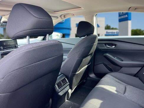 Used 2025 Honda Accord SE image 28