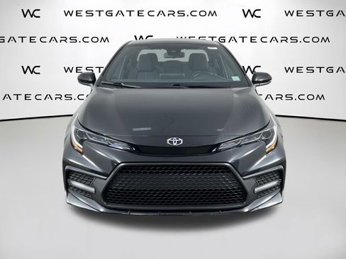 Used 2022 Toyota Corolla SE w/ Carpet Mat Package (TMS) image 2