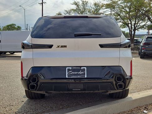 Used 2023 BMW XM image 14