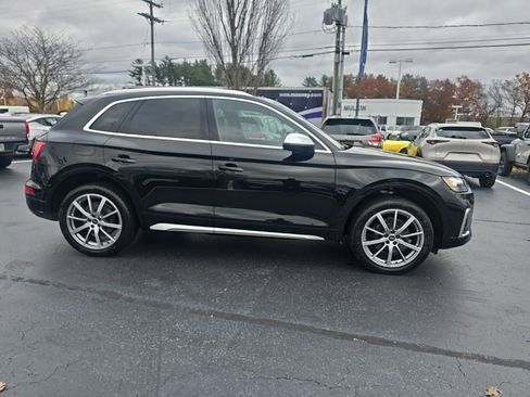 Used 2023 Audi SQ5 Premium Plus w/ Premium Plus Package image 9