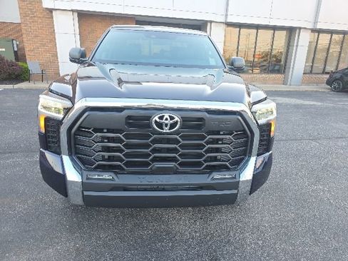 New 2026 Toyota Tundra SR5 AWD/4WD image 2