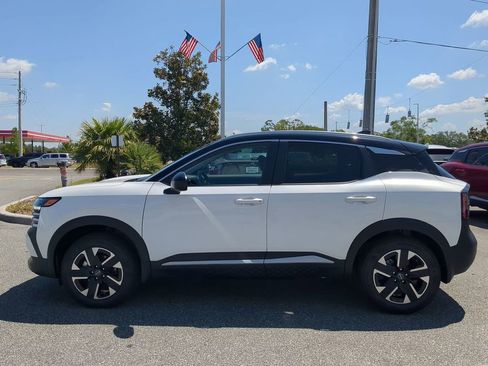 New 2025 Nissan Kicks SV w/ SV Premium Package image 7