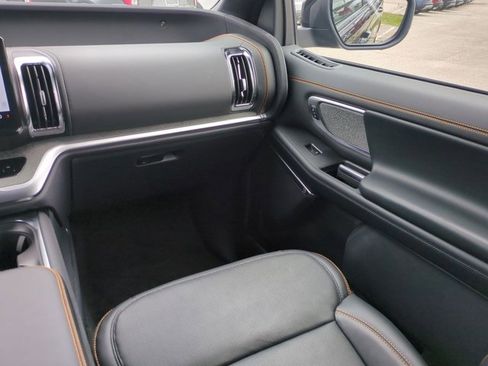 New 2025 Ford Expedition Tremor image 17